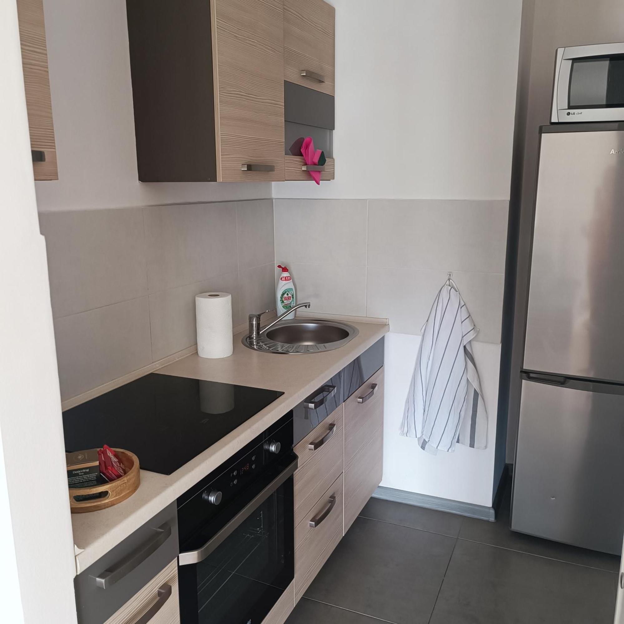 69, - Jasien Apartment